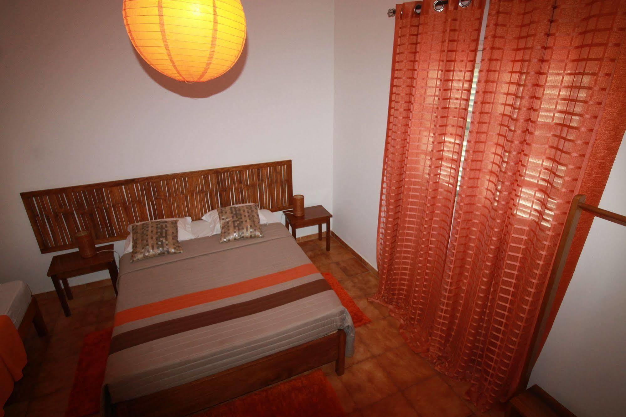 Sweet Guest House Сао Томе Екстериор снимка